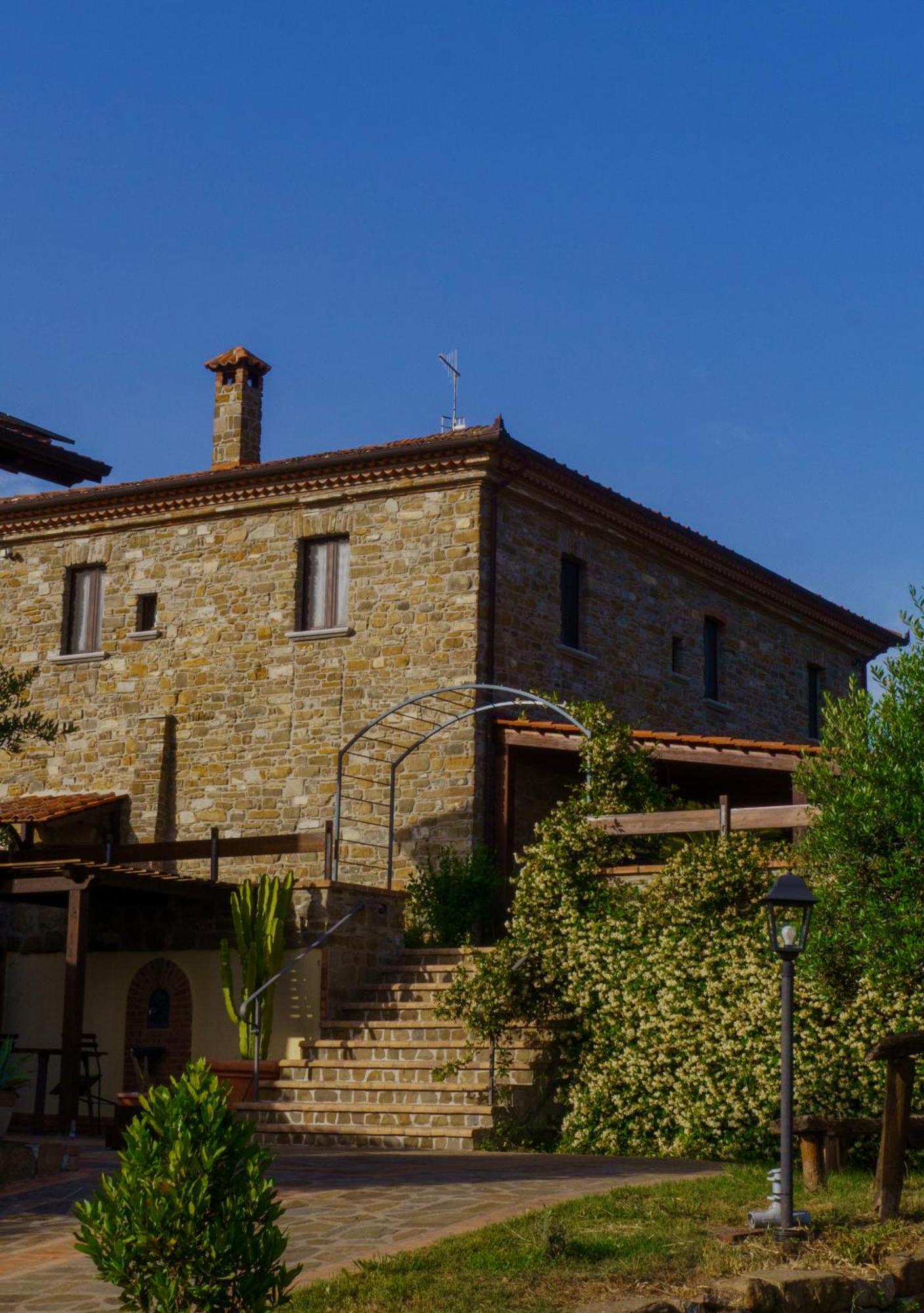 Agriturismo Piano Di Andrea Ostigliano Kültér fotó
