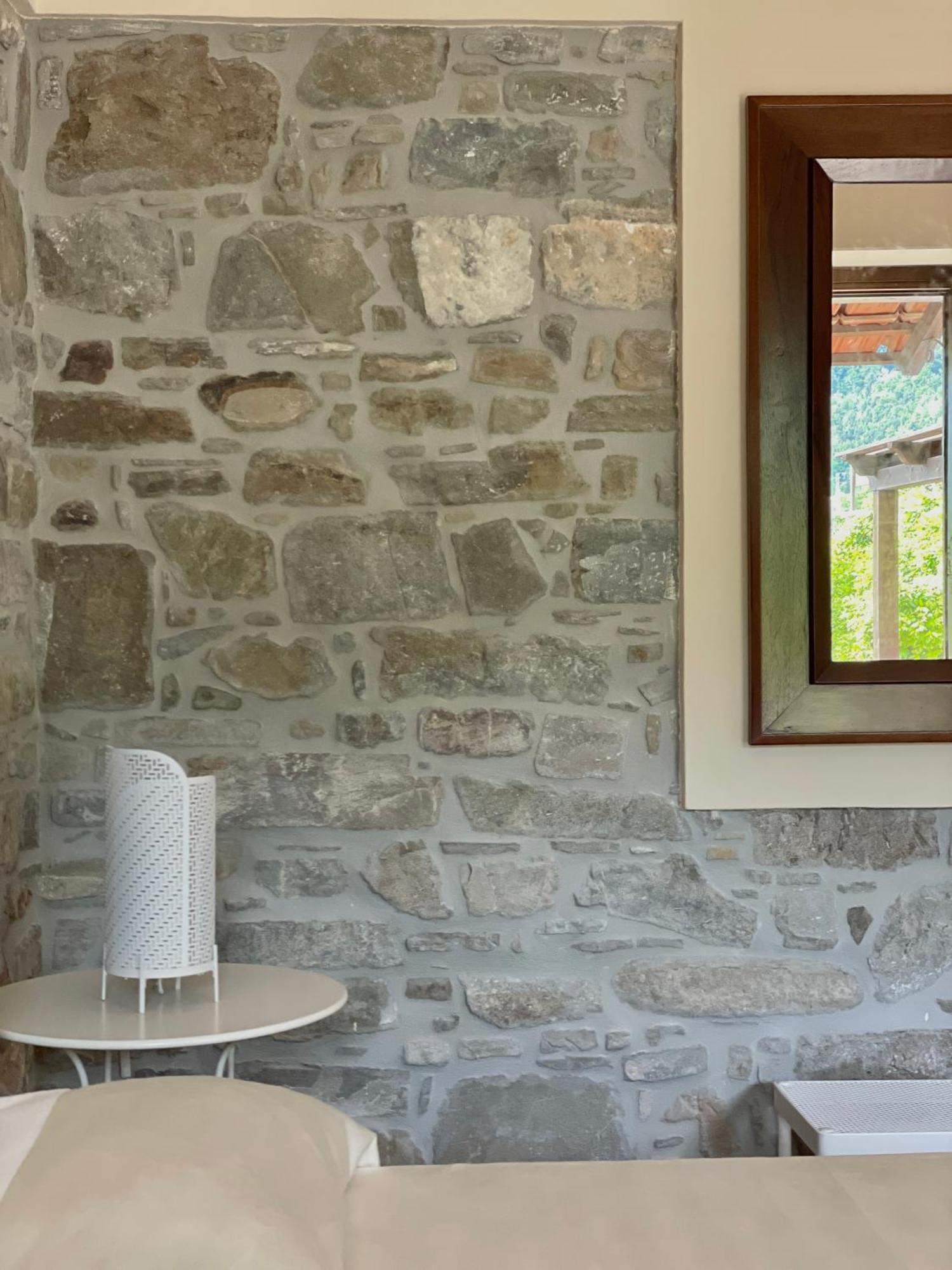 Agriturismo Piano Di Andrea Ostigliano Kültér fotó